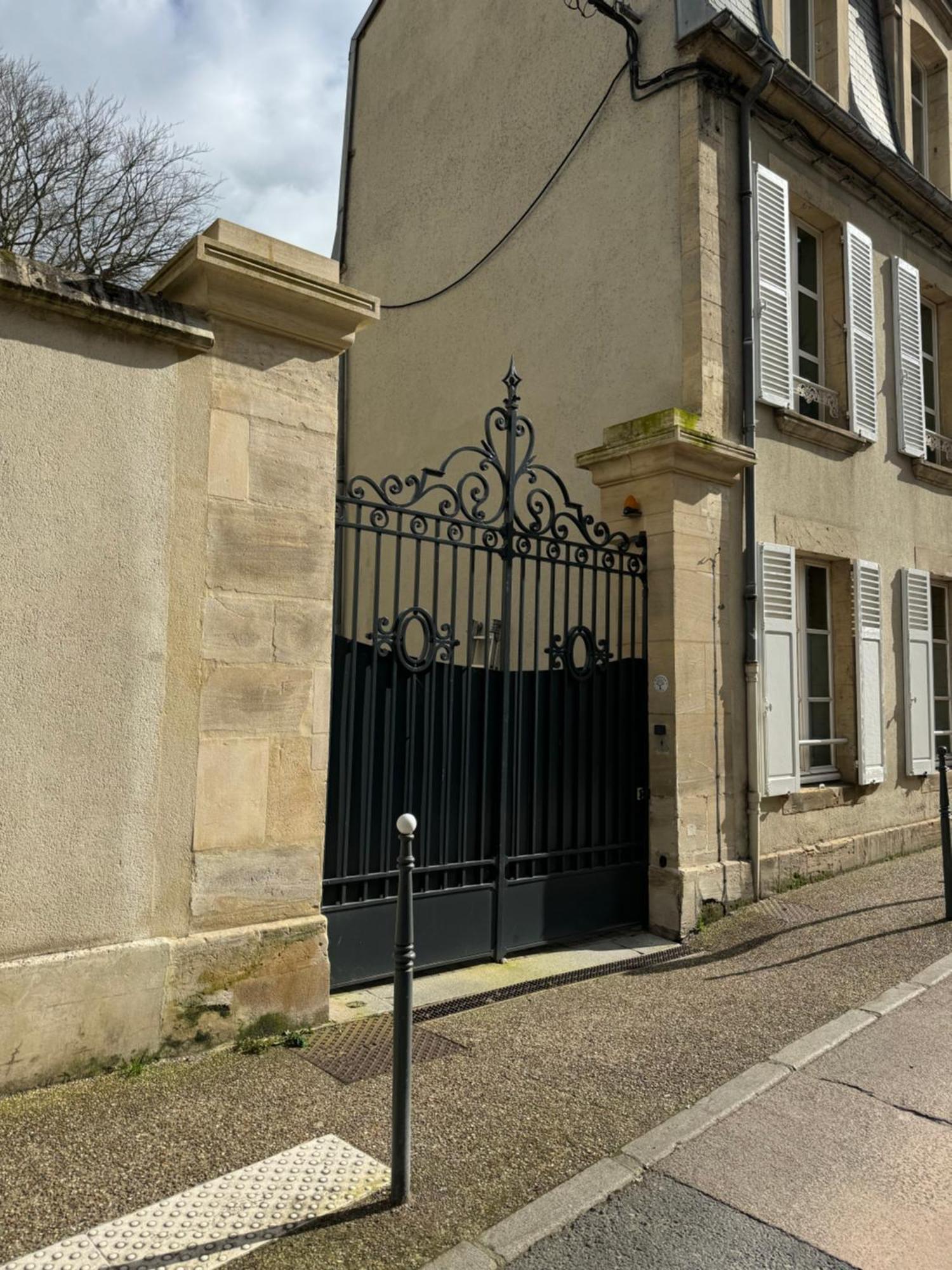 Apartmán Le Hetre Pourpre Bayeux Exteriér fotografie